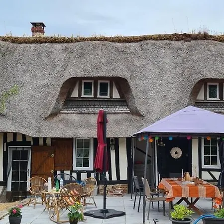 La Chaumiere Enchantee *